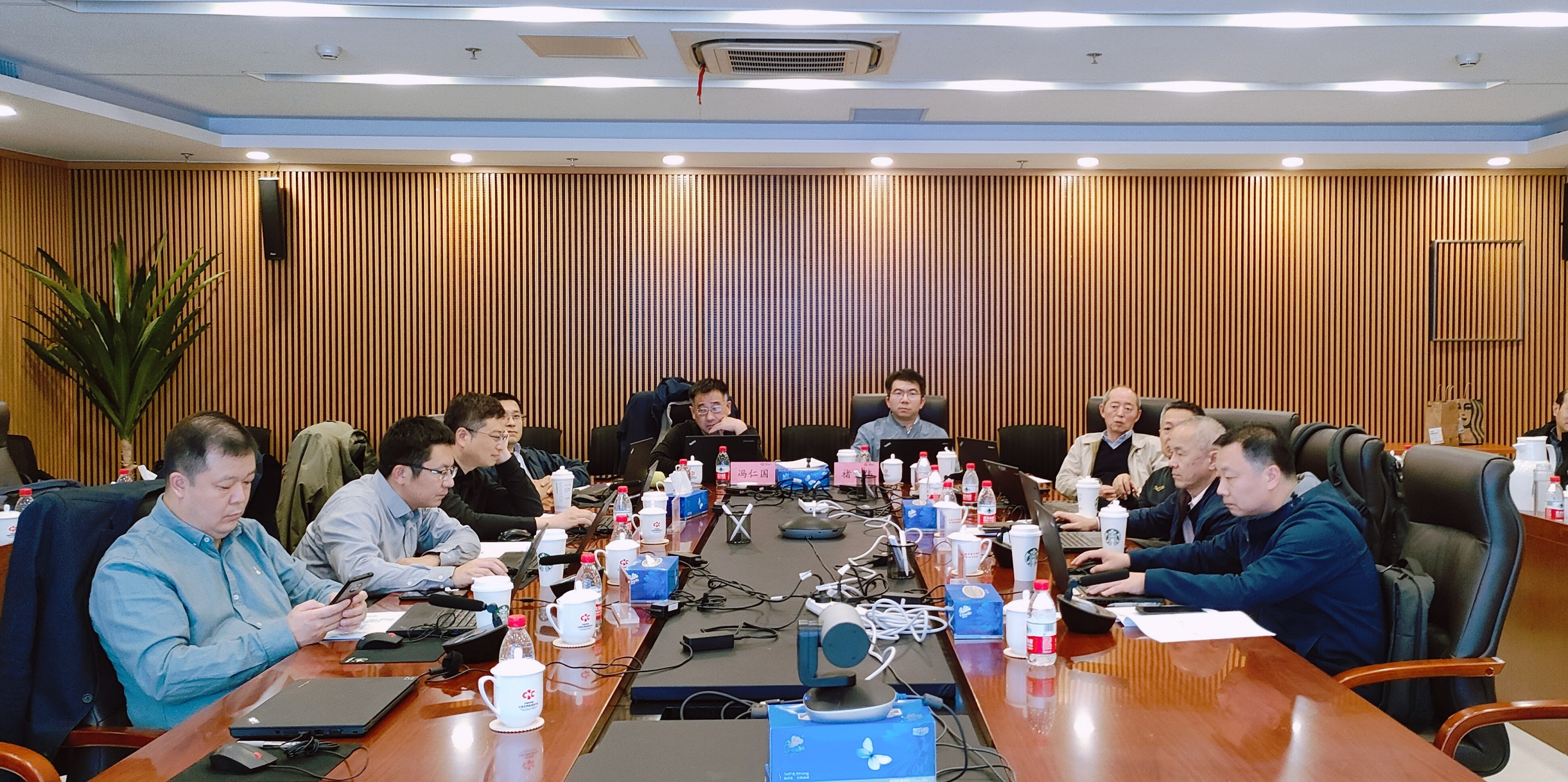 中国科学院“十四五”网信专项“大数据+人工智能”科研范式变革应用示范培育项目综合绩效评价会议在京召开